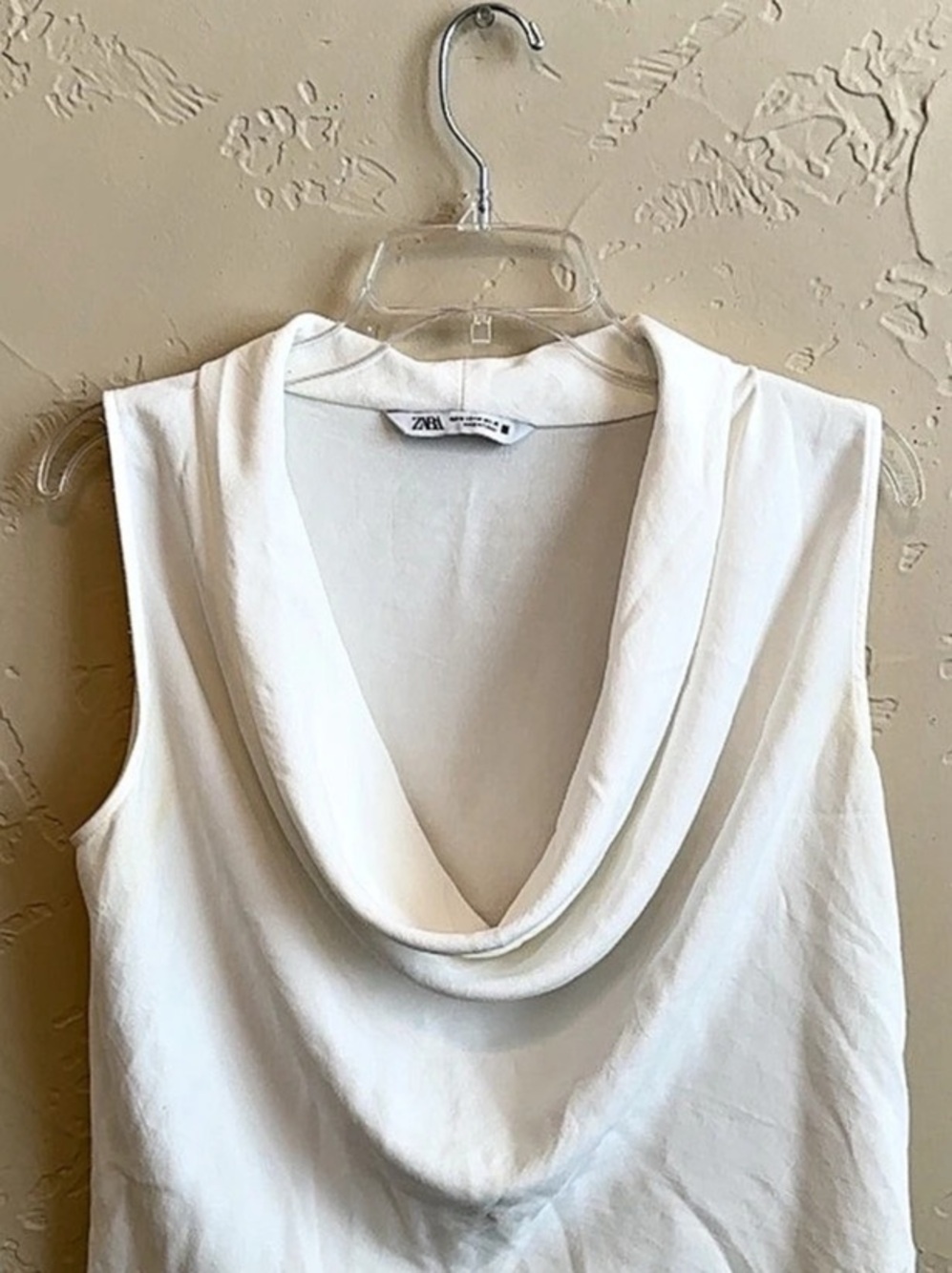 Zara Draped Neck Sleeveless Top in White Size Medium